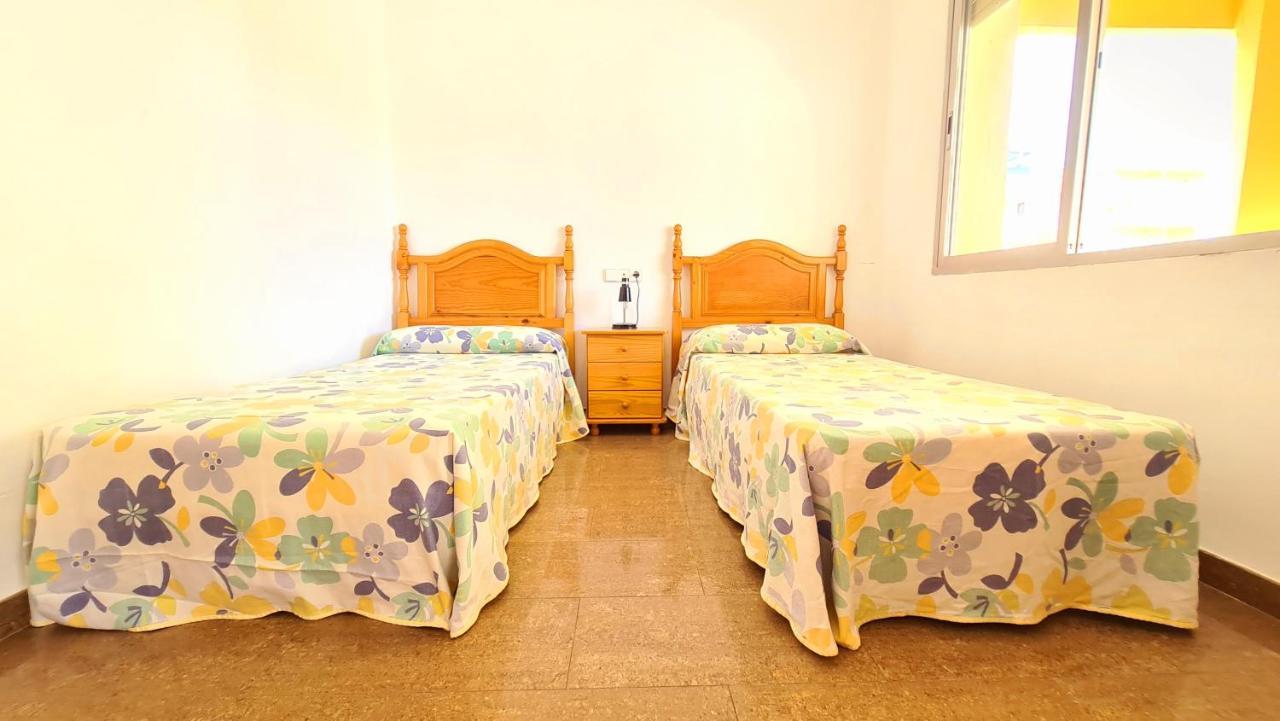 Appartement Bonanza - 40 Metros De La Playa! à Gandie Extérieur photo